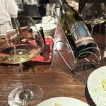 遠藤利三郎商店 - ②Kongsgarrd コングスガード Chardonnay 2023 米国 カラメル,マンゴー,スミレ(☆☆☆☆☆)