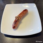 いわて花巻大食堂 - ラム肉のソーセージをたっぷりの粗挽きマスタード