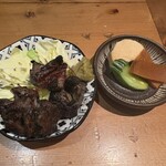 鶏と魚と炭火焼き 燈 - 