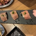 飛騨焼肉ホルモンぼたん - 