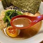 兼ひろ家 - 濃厚スープ