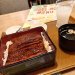 ガスト - 料理写真:うな重(うなぎ2倍)  2,040円、大盛50円(税込)