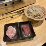 焼肉・ホルモン酒場 まる蔵 - お通し