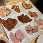 焼肉・ホルモン酒場 まる蔵 - 