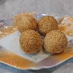 聚福源 - ゴマ団子