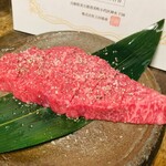 炭焼塩ホルモン『あ』神戸酒場 - 但馬玄の赤身
