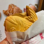 基山パーキングエリア（上り線）筑前 鯛笑 - カスタード 280円