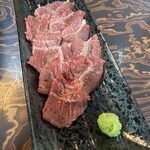 ホルモン焼肉　かど屋 - 