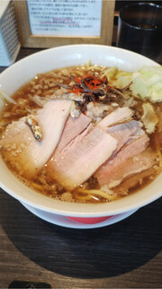 滋賀石山TOMOにぼ次朗 （シガイシヤマトモニボジロウ） - 京阪石山