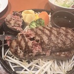 カウベル - 料理写真: