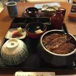 あつた蓬莱軒 本店 - 
