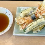 魚がし食堂はま蔵 - 定食の天ぷら