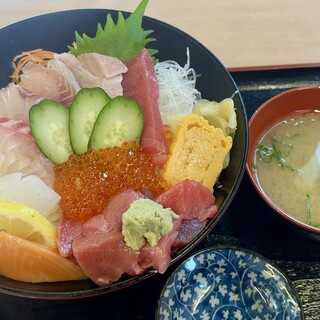 魚がし食堂はま蔵_0