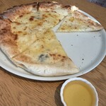 ミュゼウメキタ ワインバー&グリル - 