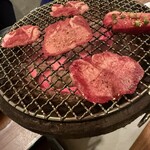 炭火焼肉 琉宮苑 - 