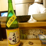 千代娘 - 一升瓶とおばんざいと店主の後ろ姿は絵になる光景でした