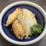 うどん処 ひより - 料理写真:かしわ天ぶっかけうどん冷