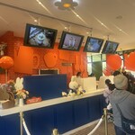 Holiday Picnic Cafe - 