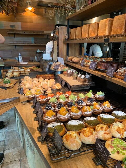 by 㐂なたでここ㐂 : 丘の上のパン屋 - あざみ野/パン | 食べログ