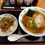 日高屋 - 料理写真:中華そば+焼鳥丼730円