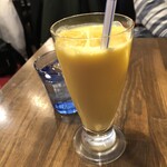 TOKYO BHAVAN - マンゴーラッシー