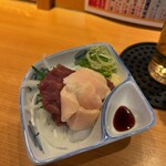 赤垣屋 - 馬刺し2種盛り690円