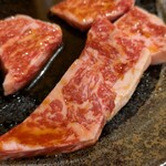 炭火焼肉屋台 たじま屋 - 