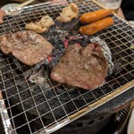 炭火焼肉屋台 たじま屋 - 