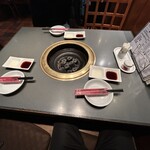 焼肉ハウス - 本日のテーブル席