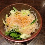 アジアン食堂 ＫＵＵ - セットのサラダ