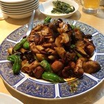 景徳鎮 - カエルの辛子煎り炒め（小煎田鶏）