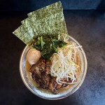 RAMEN HITONI YASASHIKU - 【ネギラーメンtp半コツ×ニラ辛×菠薐草sv味付玉子】