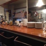 ぴっとぉ～れ食堂 - カウンターチェアのすわり心地が最高です。