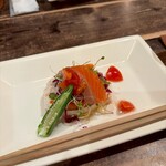 赤い屋根のカフェ テイクワン - 