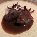 清澄白河 フジマル醸造所 - 宮崎県都萬牛スネ肉の赤ワイン煮込み