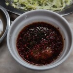 焼肉ジンギスカン つるや - 特製のジンギスカンたれ（うまい）