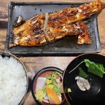 石橋うなぎ店 - 