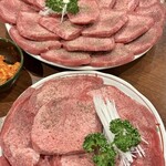 秋葉原 炭火焼肉 たん清 - 