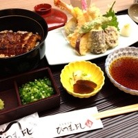 うなぎ和食  しら河 今池ガスビル店 - この天ぷらセットが好きです。うなぎ専門店という雰囲気はあまりないけど地元の人が使いやすい感じ