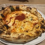 400℃ mori no machi - 直径は約20cmで大人1人前の様です。