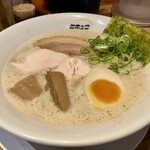 麺 ヒキュウ 六甲道店 - 