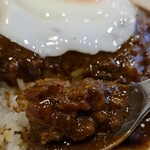 カレー専門店 横浜 - 旨みたっぷりのキーマ