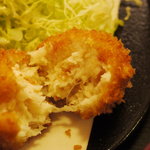 田村町 升本 - カニクリームコロッケ