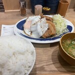 肉めし岡もと  新橋店 - 