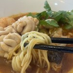 点心爛漫tejima - 濃厚なコクと辛みのあるスープ