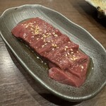 焼肉くろちゃん - 新鮮な塩レバー