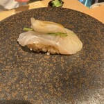 鮨 滉心 - 平目の昆布締め