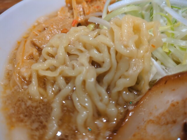 完熟ラーメン本丸 瀬上店 - 瀬上（ラーメン）の写真