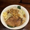 ラーメン 雷 東京本丸店