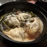酒場ぎょうにんべん - 秋田三関セリの餃子鍋